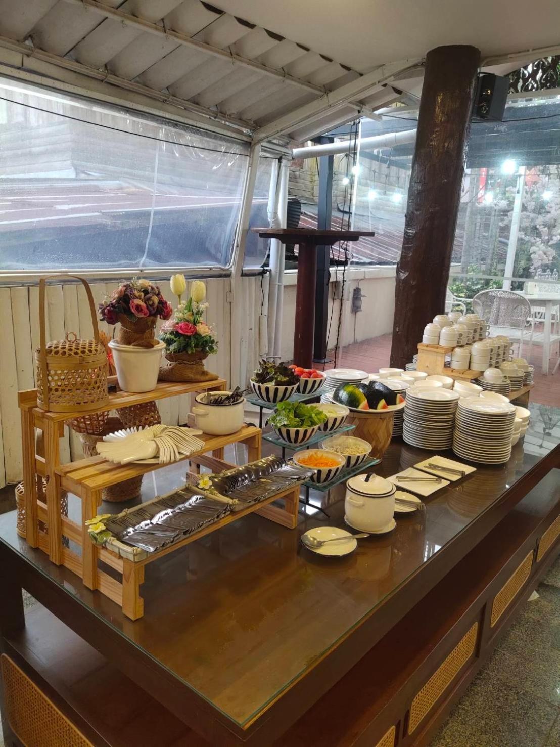 Regent Lodge Lampang Exterior foto